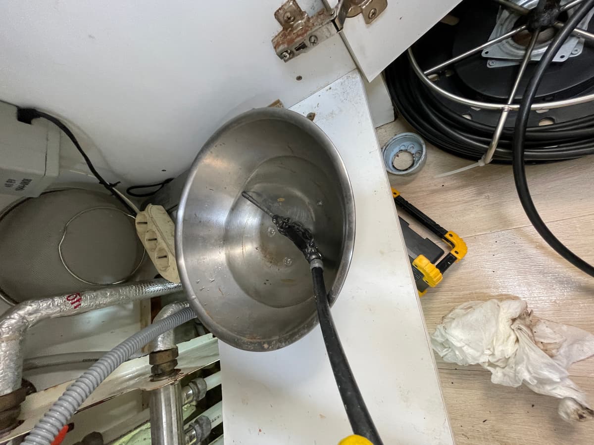 전주시 중앙동 하수구 막힘 시공 및 정비 서비스를 제공하는 전문업체입니다.